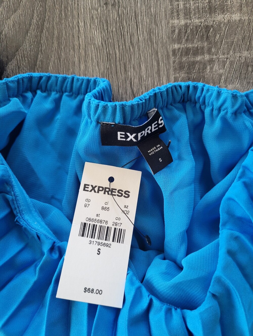 NWT Express Balloon Sleeve Top - Picture 5 of 7